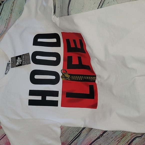 White hood life shirt - Picture 1 of 3
